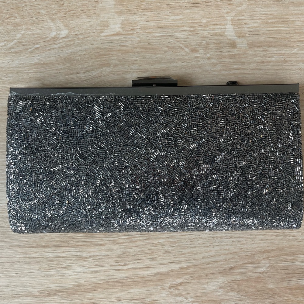Jessica McClintock sequin clutch - worn once - Picture 4 of 8